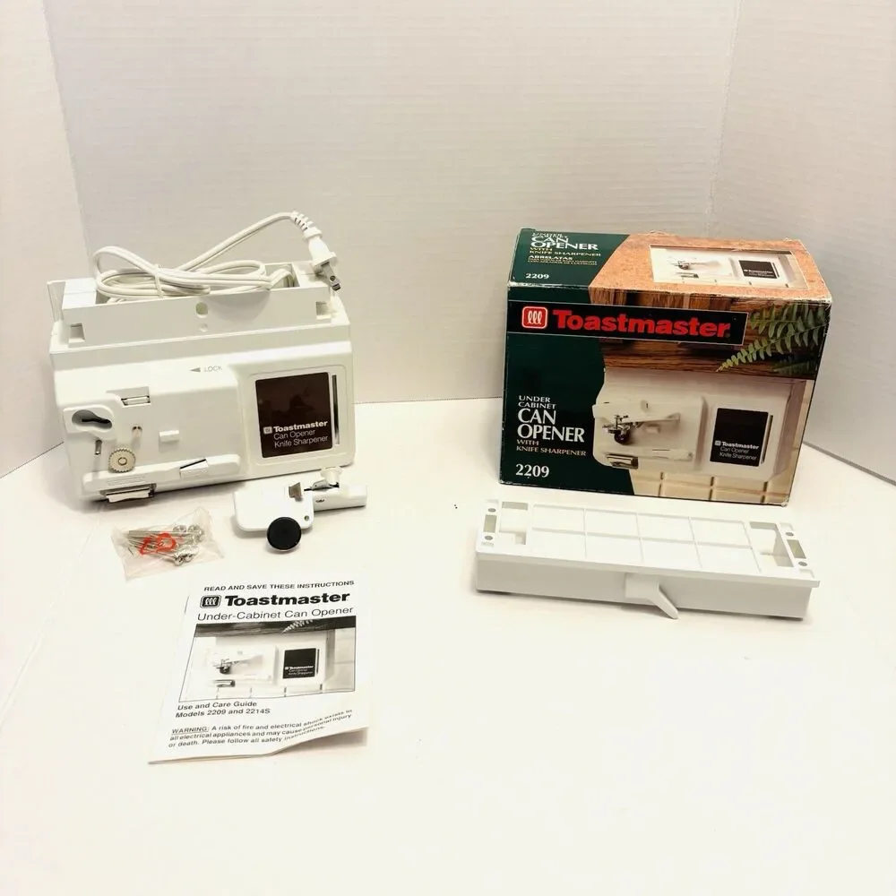 New Toastmaster Under Cabinet Electric Can Opener w/Knife Sharpener Model 2209